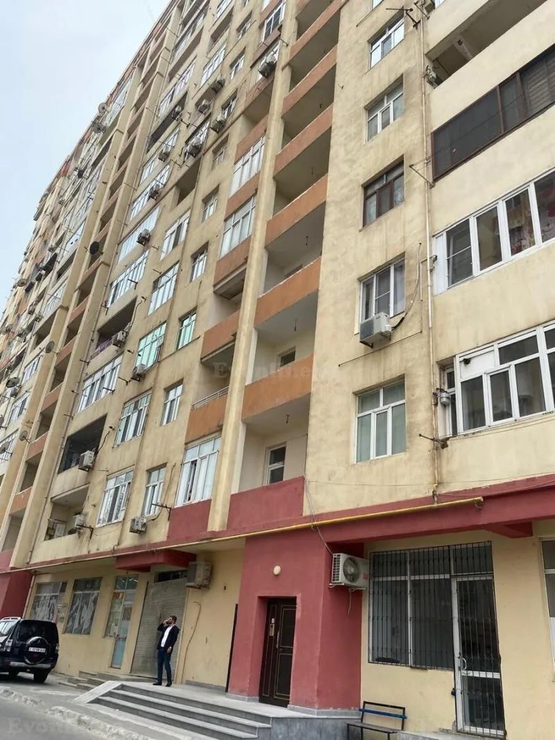 Satılır 2 otaqlı Mənzil Yeni tikili 75 m² Neftçilər m. - şəkil 2