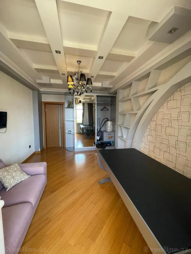 Satılır 4 otaqlı Mənzil Yeni tikili 185 m² Xətai m. - şəkil 14