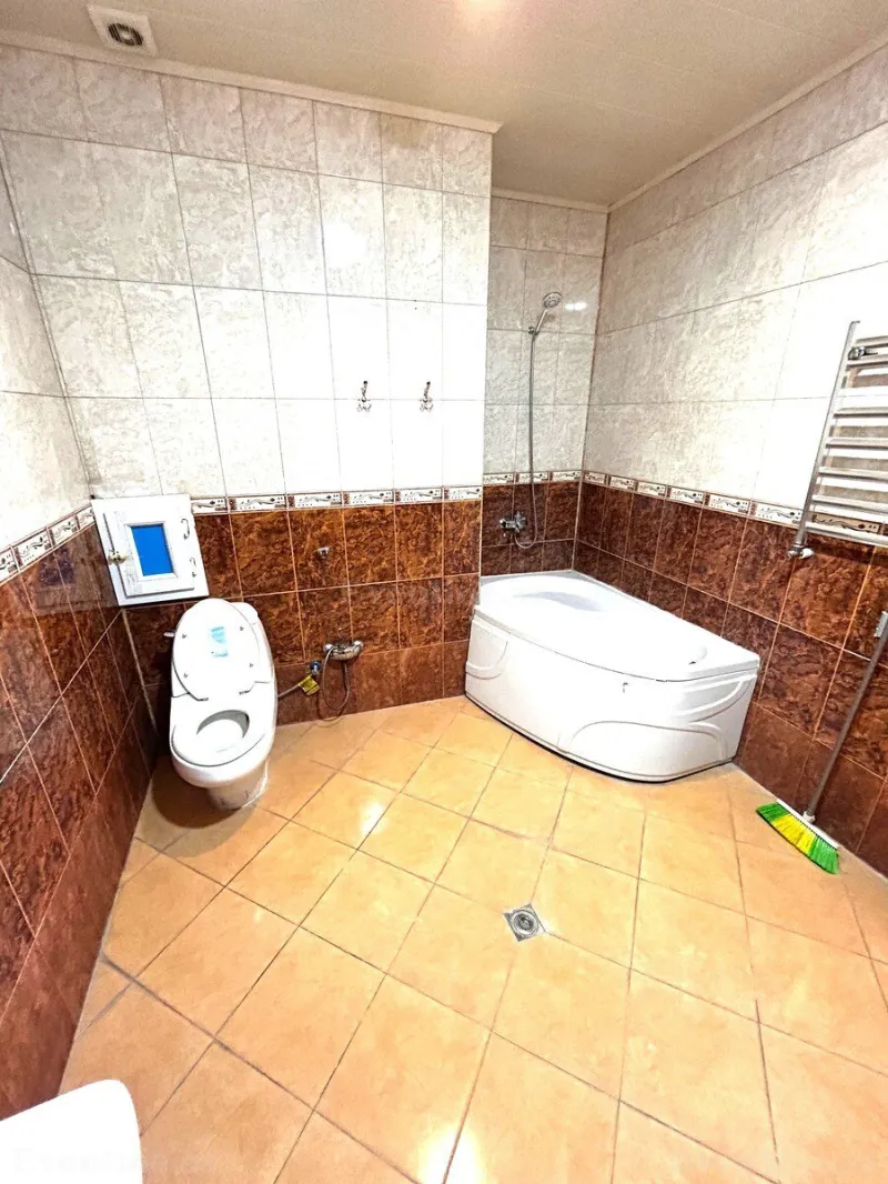 Kirayə verilir 2 otaqlı Mənzil Yeni tikili 90 m² Nəsimi r. - şəkil 12