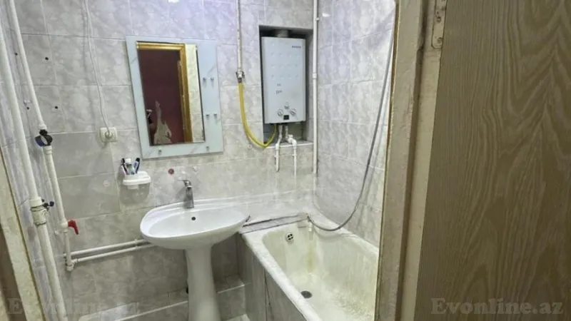 Satılır 3 otaqlı Mənzil Köhnə tikili 75 m² Xalqlar Dostluğu m. - şəkil 13