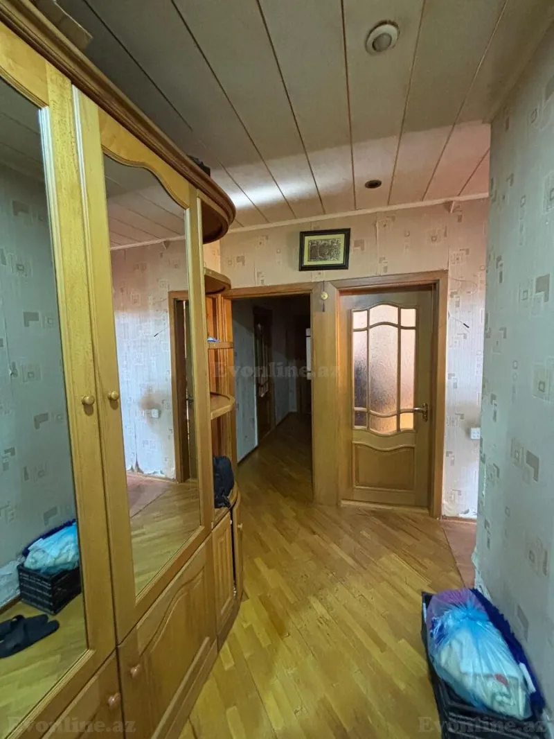 Satılır 5 otaqlı Mənzil Köhnə tikili 110 m² Əhmədli - şəkil 7