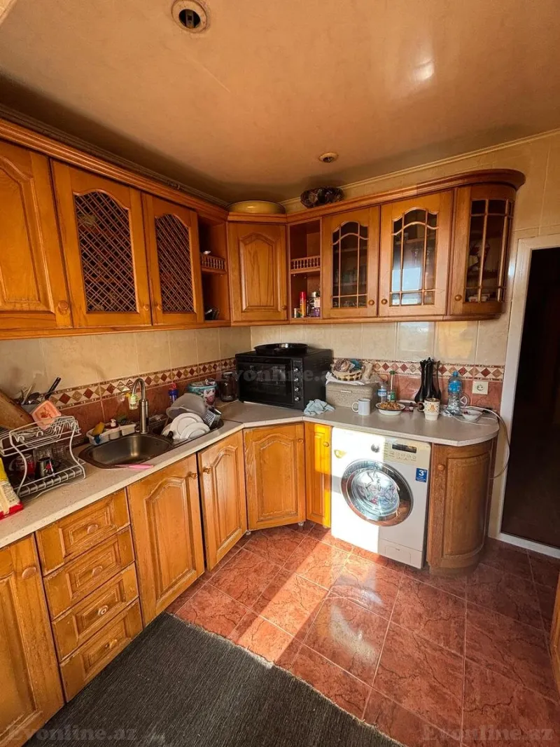 Satılır 5 otaqlı Mənzil Köhnə tikili 110 m² Əhmədli - şəkil 11