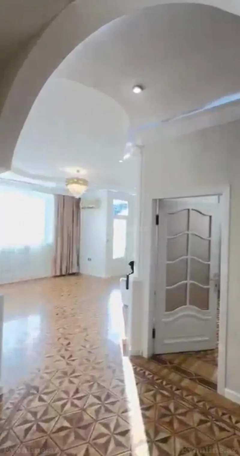 Satılır 3 otaqlı Mənzil Yeni tikili 83 m² Nizami m.