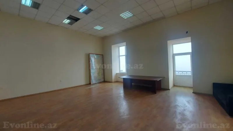 Kirayə verilir Obyekt 290 m² İçərişəhər m. - şəkil 2