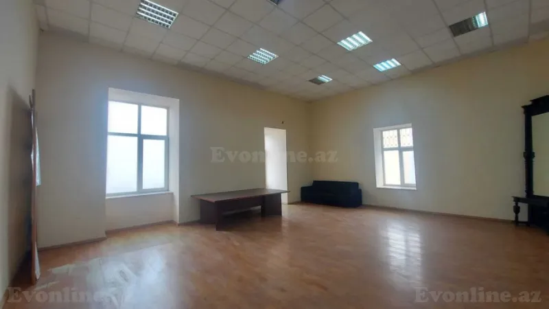 Kirayə verilir Obyekt 290 m² İçərişəhər m. - şəkil 9