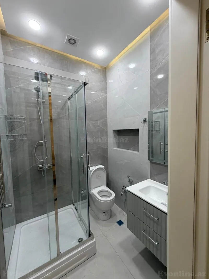 Kirayə verilir 7 otaqlı Mənzil Yeni tikili 350 m² Sahil m. - şəkil 21