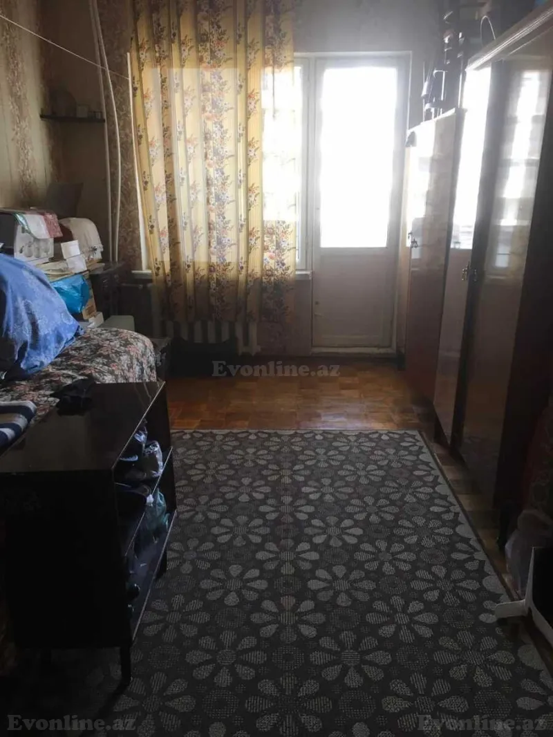 Satılır 4 otaqlı Mənzil Köhnə tikili 100 m² Sabunçu r. - şəkil 5