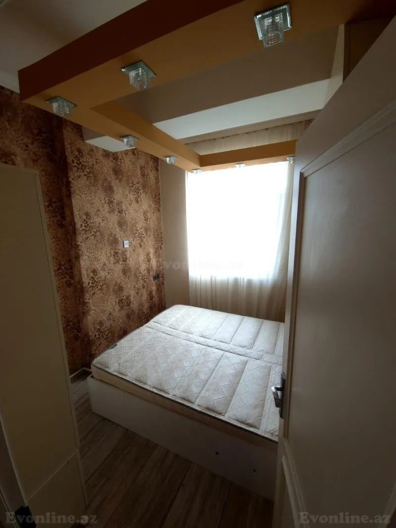 2 otaqlı Mənzil 60 m² Xırdalan Kirayə verilir
