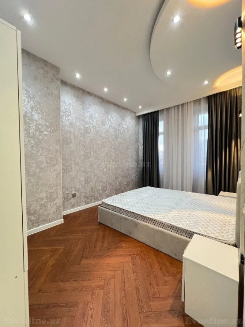 Satılır 3 otaqlı Mənzil Yeni tikili 65 m² Elmlər Akademiyası m. - şəkil 5