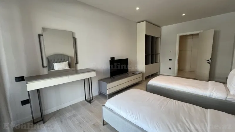 Kirayə verilir 3 otaqlı Mənzil Yeni tikili 130 m² Sabunçu r. - şəkil 14