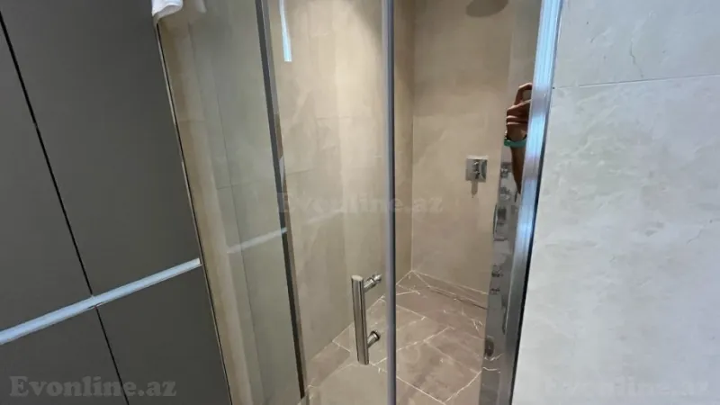 Kirayə verilir 3 otaqlı Mənzil Yeni tikili 130 m² Sabunçu r. - şəkil 25