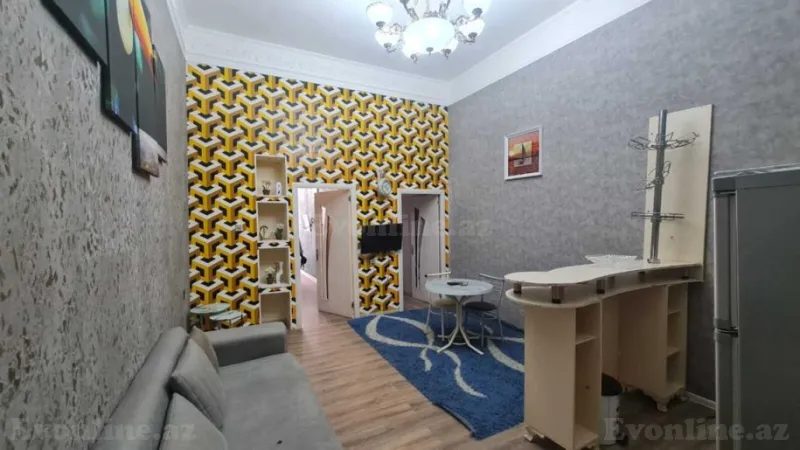 Satılır 3 otaqlı Mənzil Köhnə tikili 110 m² Sahil m. - şəkil 5