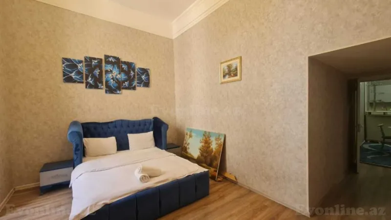 Satılır 3 otaqlı Mənzil Köhnə tikili 110 m² Sahil m. - şəkil 8