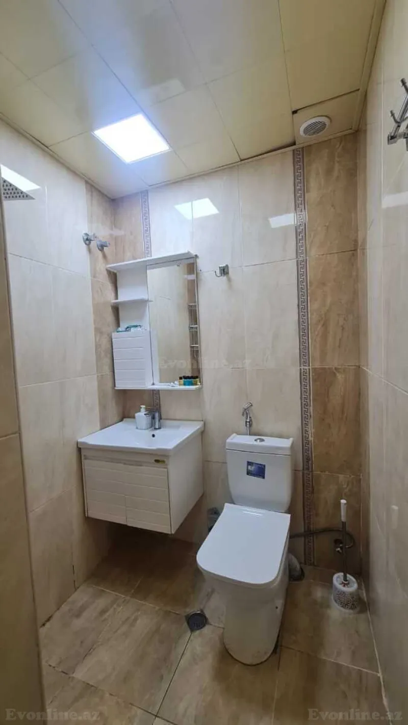 Satılır 3 otaqlı Mənzil Köhnə tikili 110 m² Sahil m. - şəkil 13