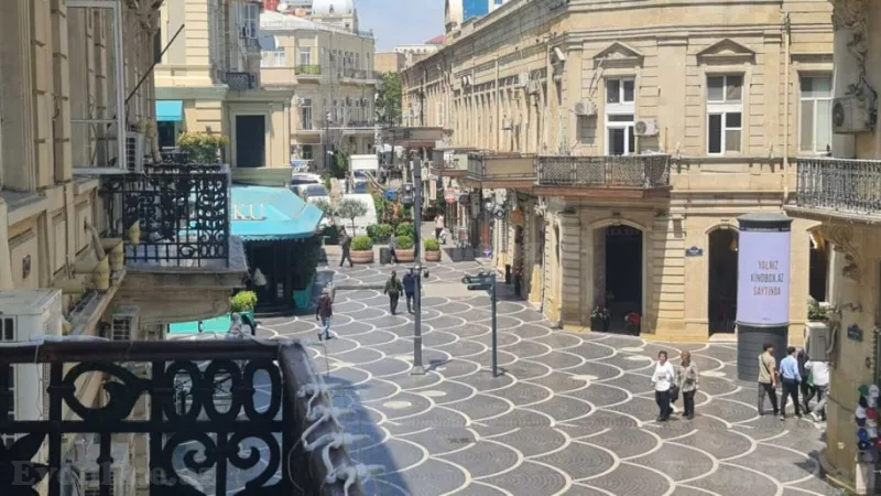 Satılır 3 otaqlı Mənzil Köhnə tikili 110 m² Sahil m. - şəkil 15