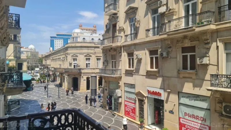 Satılır 3 otaqlı Mənzil Köhnə tikili 110 m² Sahil m. - şəkil 16