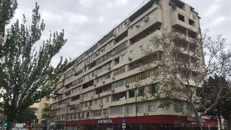 4 otaqlı Mənzil 120 m² Gənclik m. Satılır