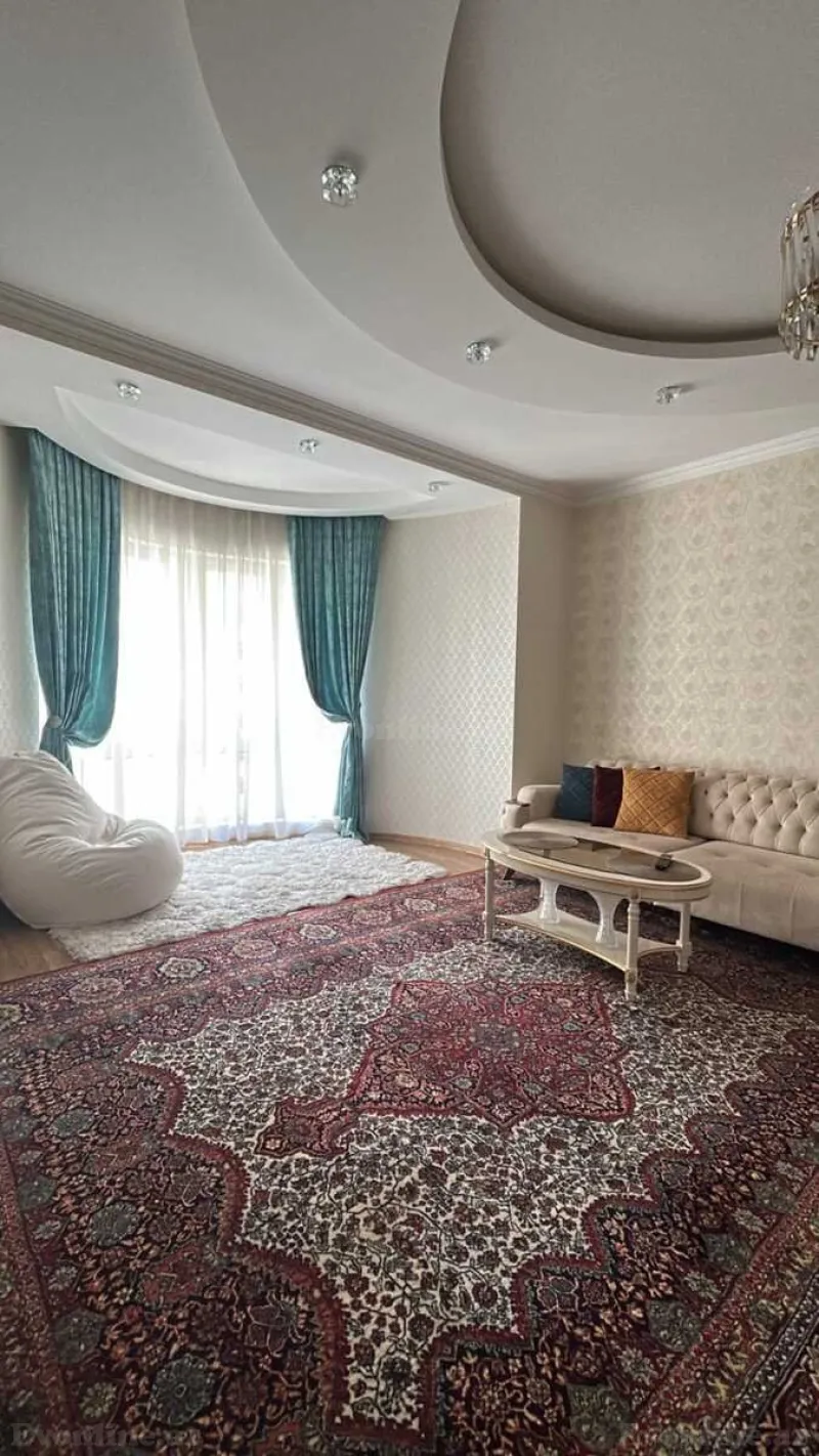 Satılır 2 otaqlı Mənzil Yeni tikili 60 m² 8 Noyabr m. - şəkil 2