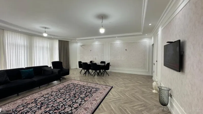 Satılır 4 otaqlı Mənzil Yeni tikili 192 m² Xətai m. - şəkil 3