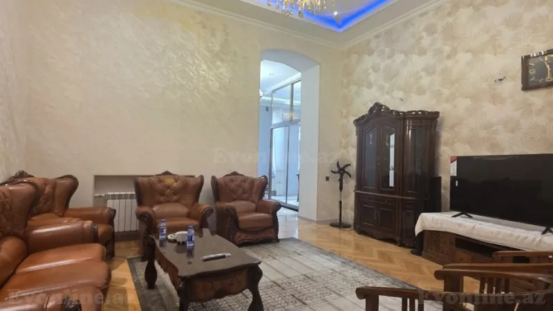 Satılır 3 otaqlı Mənzil Köhnə tikili 100 m² Nizami m. - şəkil 4