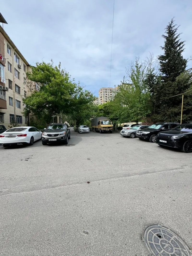 Satılır 2 otaqlı Mənzil Köhnə tikili 50 m² 7-ci mikrorayon - şəkil 11