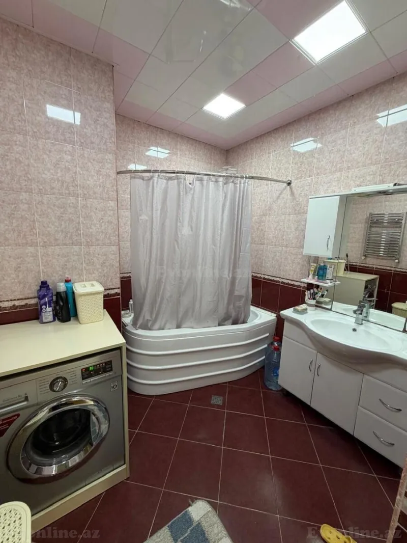 Satılır 3 otaqlı Mənzil Yeni tikili 135 m² Gənclik m. - şəkil 9