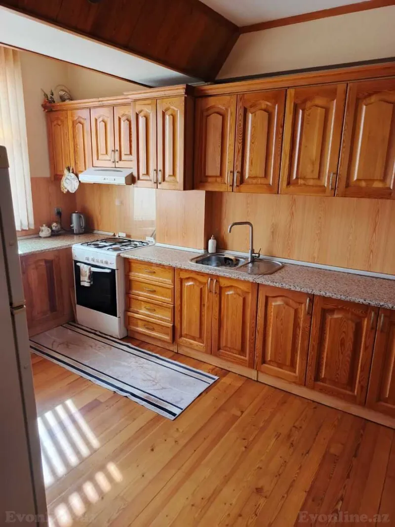 Satılır 3 otaqlı Mənzil Köhnə tikili 70 m² 28 May m. - şəkil 4