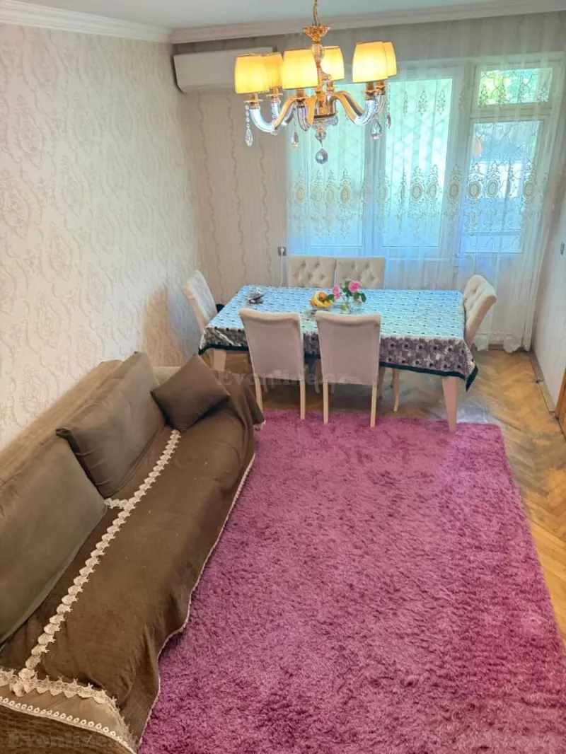 Satılır 2 otaqlı Mənzil Köhnə tikili 50 m² 4-cü mikrorayon - şəkil 3