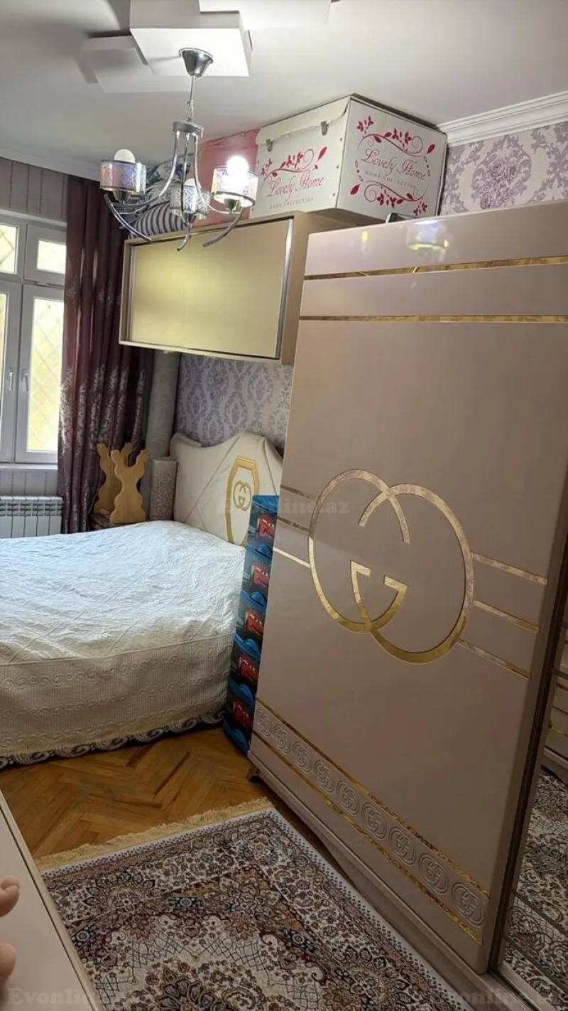 Satılır 2 otaqlı Mənzil Köhnə tikili 50 m² 4-cü mikrorayon - şəkil 5