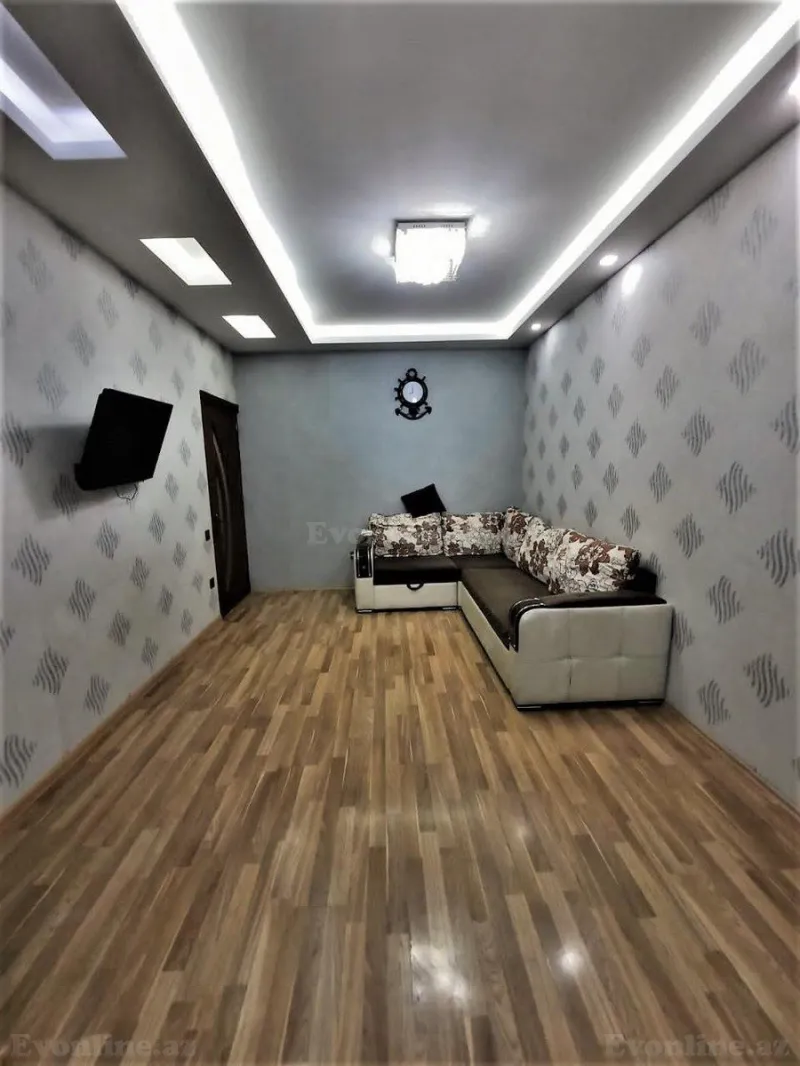 Satılır 2 otaqlı Mənzil Köhnə tikili 55 m² 5-ci mikrorayon - şəkil 2