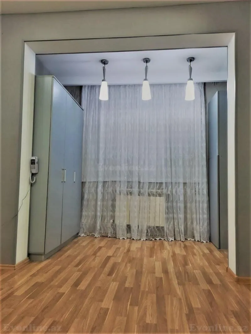 Satılır 2 otaqlı Mənzil Köhnə tikili 55 m² 5-ci mikrorayon - şəkil 4