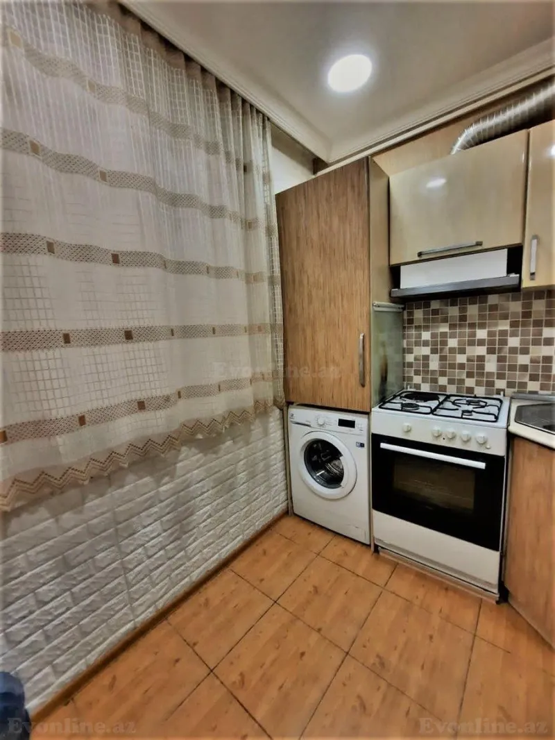 Satılır 2 otaqlı Mənzil Köhnə tikili 55 m² 5-ci mikrorayon - şəkil 10