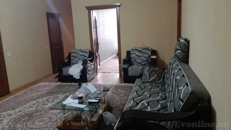 Kirayə verilir 4 otaqlı Mənzil Yeni tikili 150 m² 9-cu mikrorayon