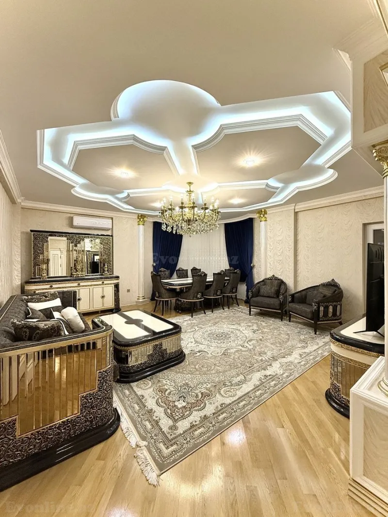 Satılır 4 otaqlı Mənzil Yeni tikili 170 m² 8-ci mikrorayon