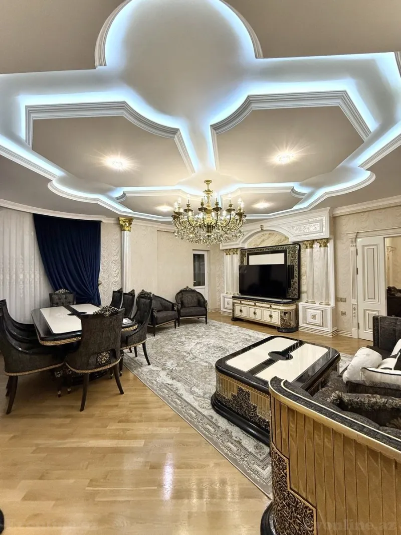 Satılır 4 otaqlı Mənzil Yeni tikili 170 m² 8-ci mikrorayon - şəkil 2