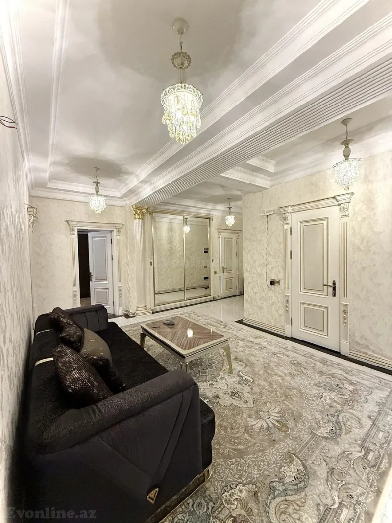Satılır 4 otaqlı Mənzil Yeni tikili 170 m² 8-ci mikrorayon - şəkil 13