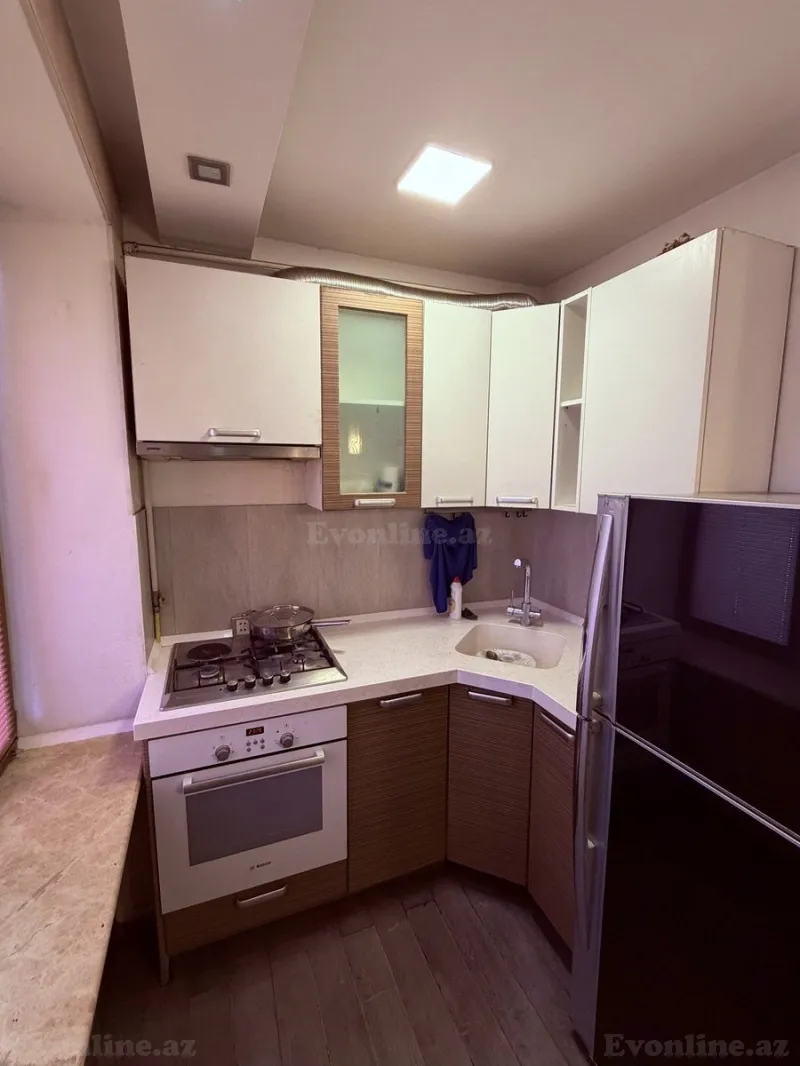 Satılır 2 otaqlı Mənzil Köhnə tikili 43 m² Yasamal - şəkil 6
