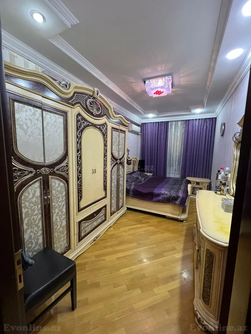 Satılır 4 otaqlı Mənzil Yeni tikili 140 m² İnşaatçılar m. - şəkil 6