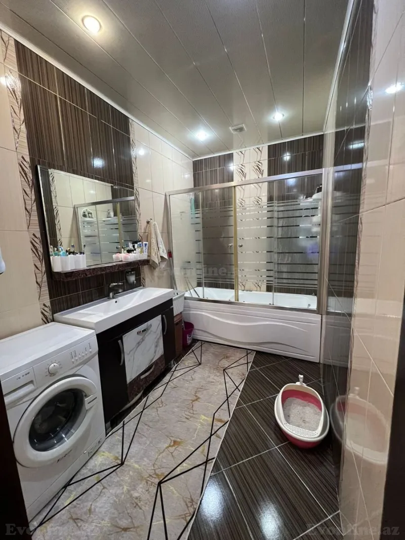 Satılır 4 otaqlı Mənzil Yeni tikili 140 m² İnşaatçılar m. - şəkil 15