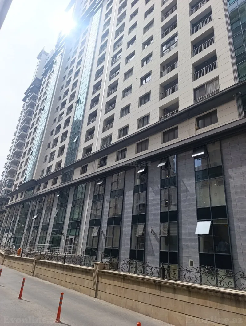 Satılır 3 otaqlı Mənzil Yeni tikili 155 m² Yasamal