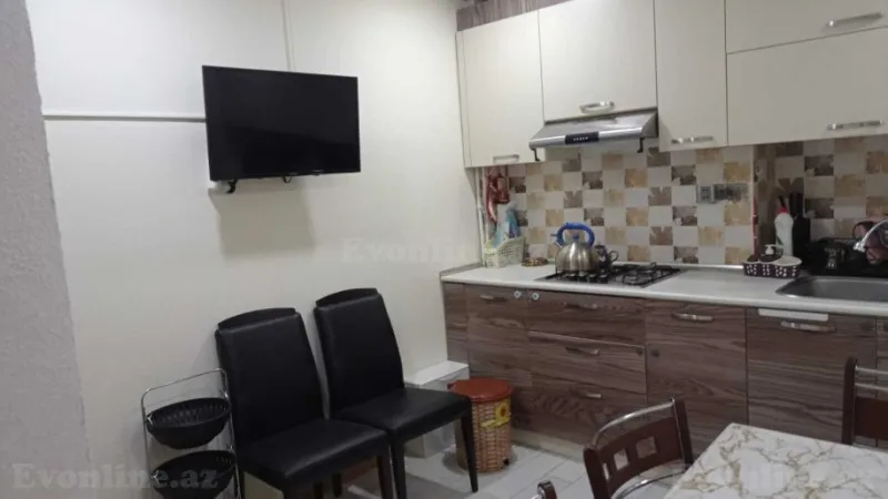 Satılır 3 otaqlı Mənzil Köhnə tikili 74 m² Sahil m. - şəkil 5
