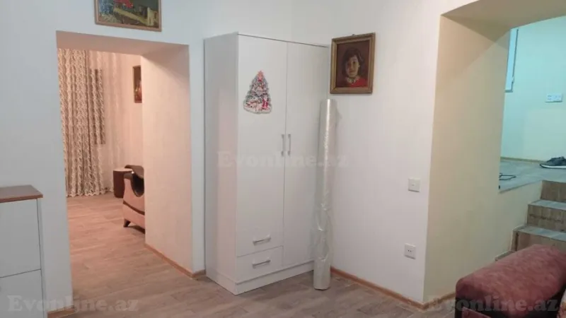 Satılır 3 otaqlı Mənzil Köhnə tikili 74 m² Sahil m. - şəkil 8