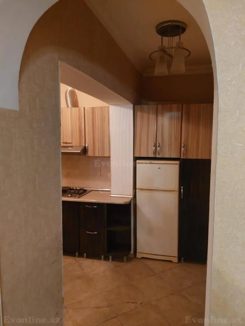 Kirayə verilir 3 otaqlı Mənzil Köhnə tikili 80 m² Yasamal r. - şəkil 3