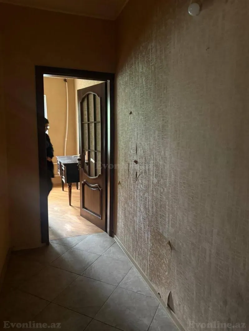 Kirayə verilir 3 otaqlı Mənzil Köhnə tikili 80 m² Yasamal r. - şəkil 5