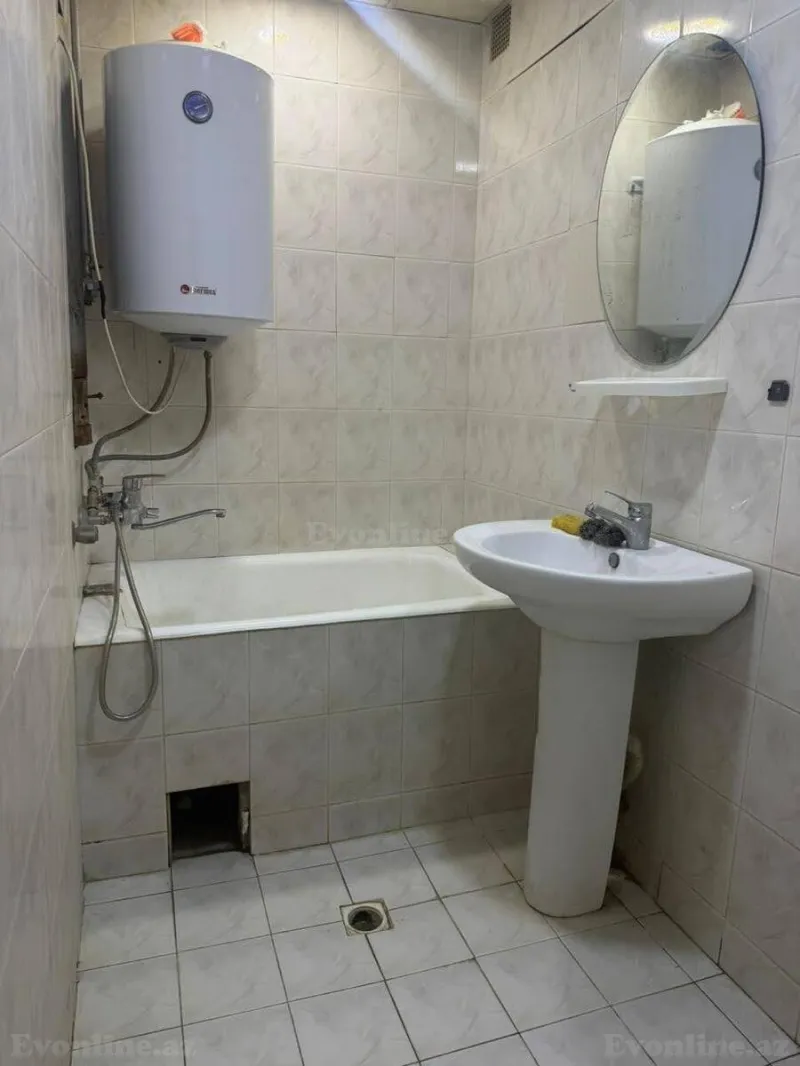Kirayə verilir 3 otaqlı Mənzil Köhnə tikili 80 m² Yasamal r. - şəkil 14