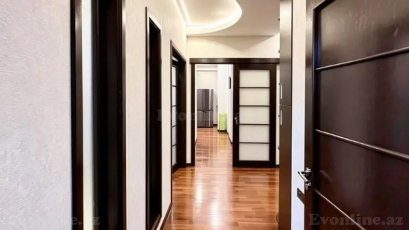 Kirayə verilir 3 otaqlı Mənzil Yeni tikili 110 m² Nəsimi r. - şəkil 6