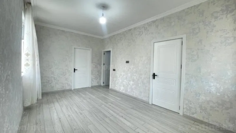 Satılır 2 otaqlı Mənzil Köhnə tikili 55 m² 9-cu mikrorayon - şəkil 3