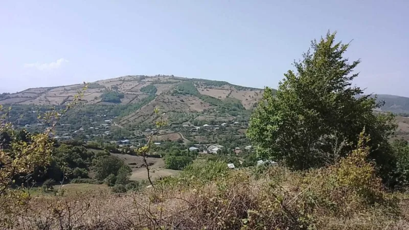 Torpaq Quba Satılır