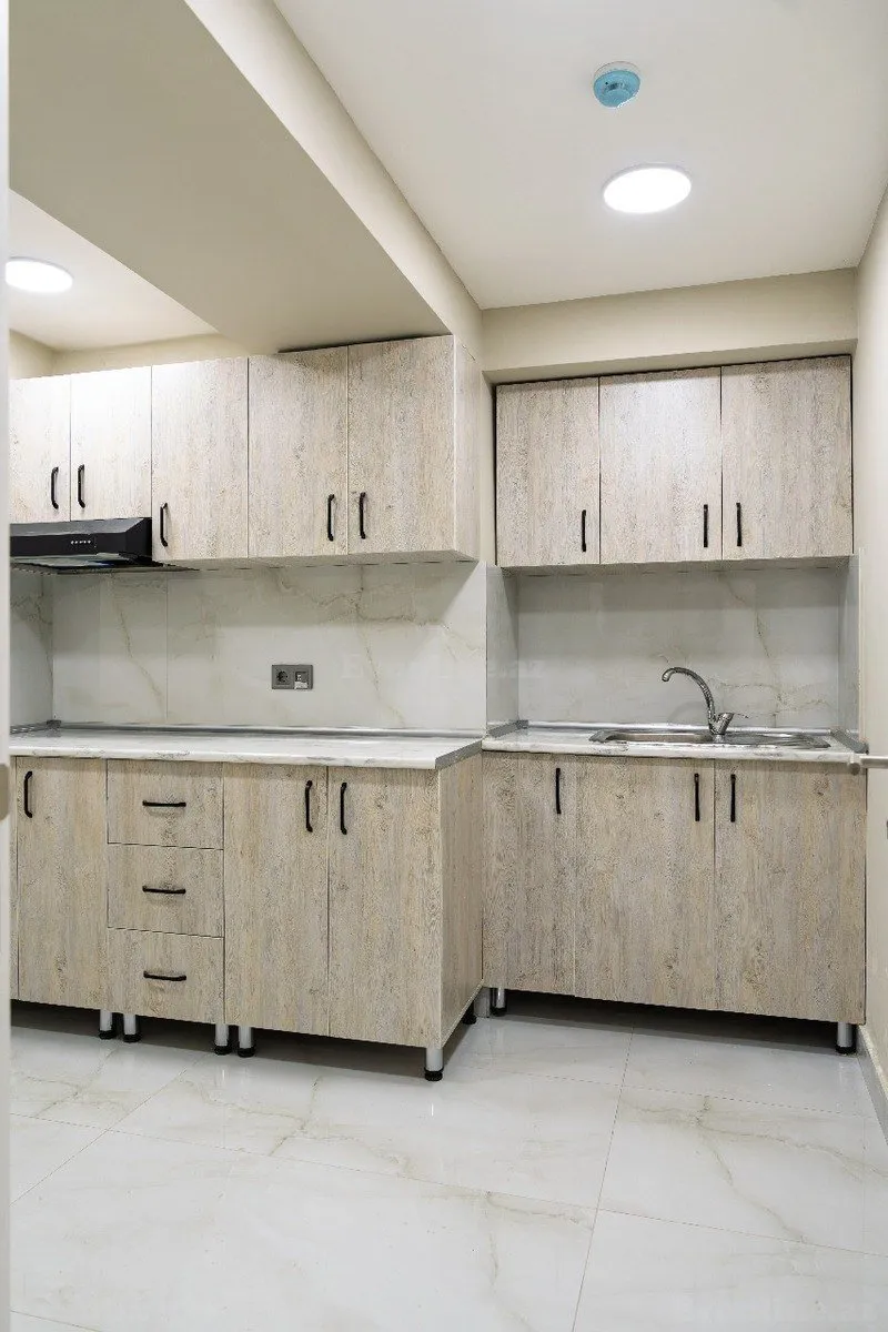 Kirayə verilir 5 otaqlı Mənzil Köhnə tikili 280 m² 28 May m. - şəkil 7