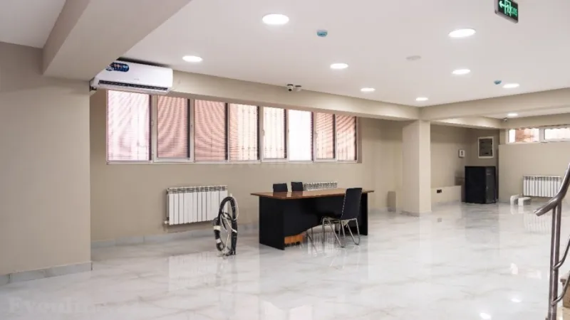 Kirayə verilir 5 otaqlı Mənzil Köhnə tikili 280 m² 28 May m. - şəkil 9